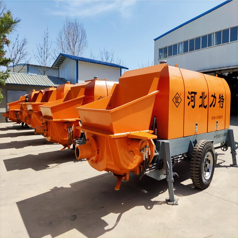 Small Concrete Pump, 60 Cubic Meters/Hour, Stationary and Mobile Concrete Pumps for Construction / Portable Diesel Concrete Pumps for Sale.