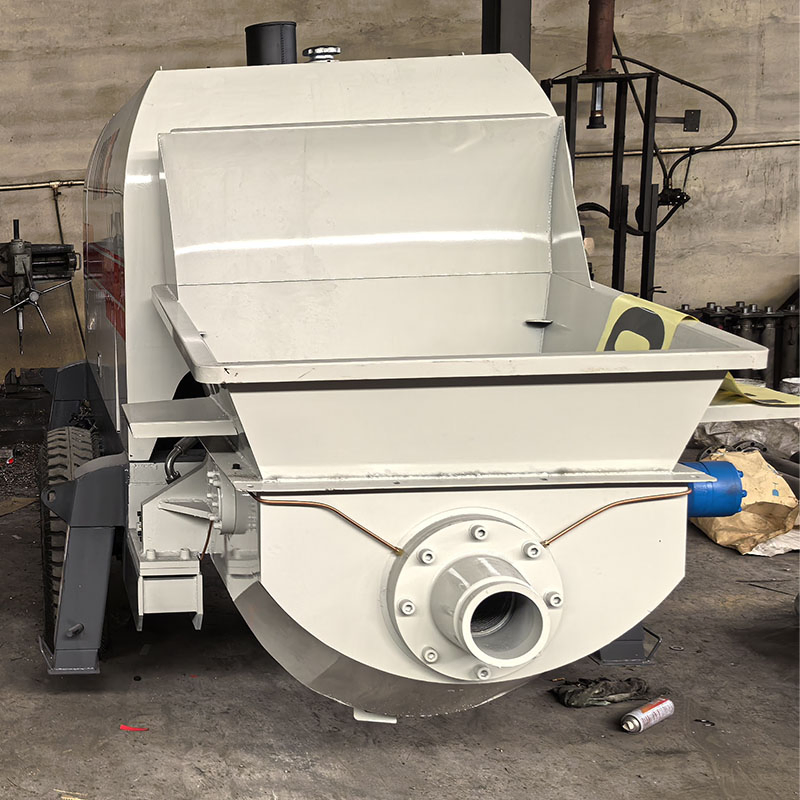 Wholesale Small Mini Portable Trailer-Mounted 45kw Concrete Pump for Large Construction Sites