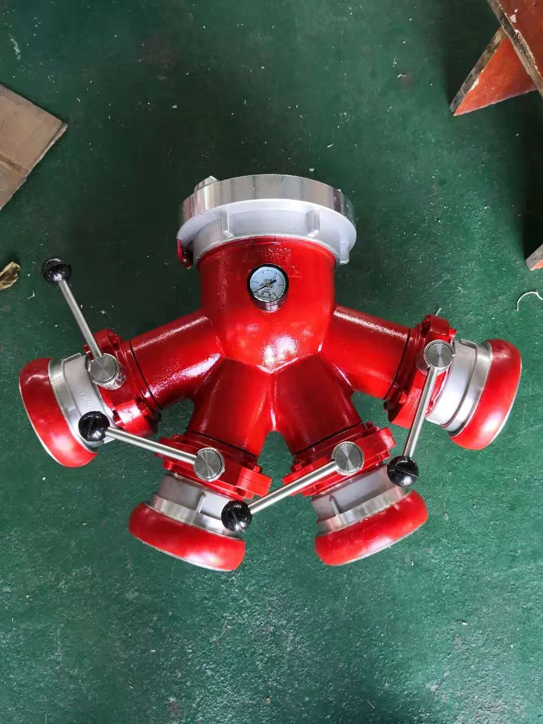 Fire Fighting 3 Ways Fire Water Divider 4 Ways Fire Hydrant