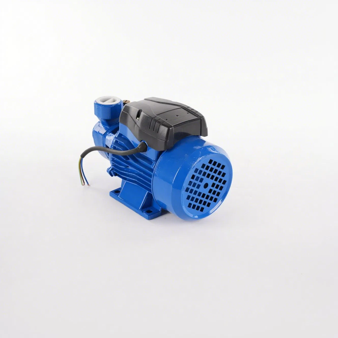 Versatile Portable Drainage Pump for Flood and Emergency Situations