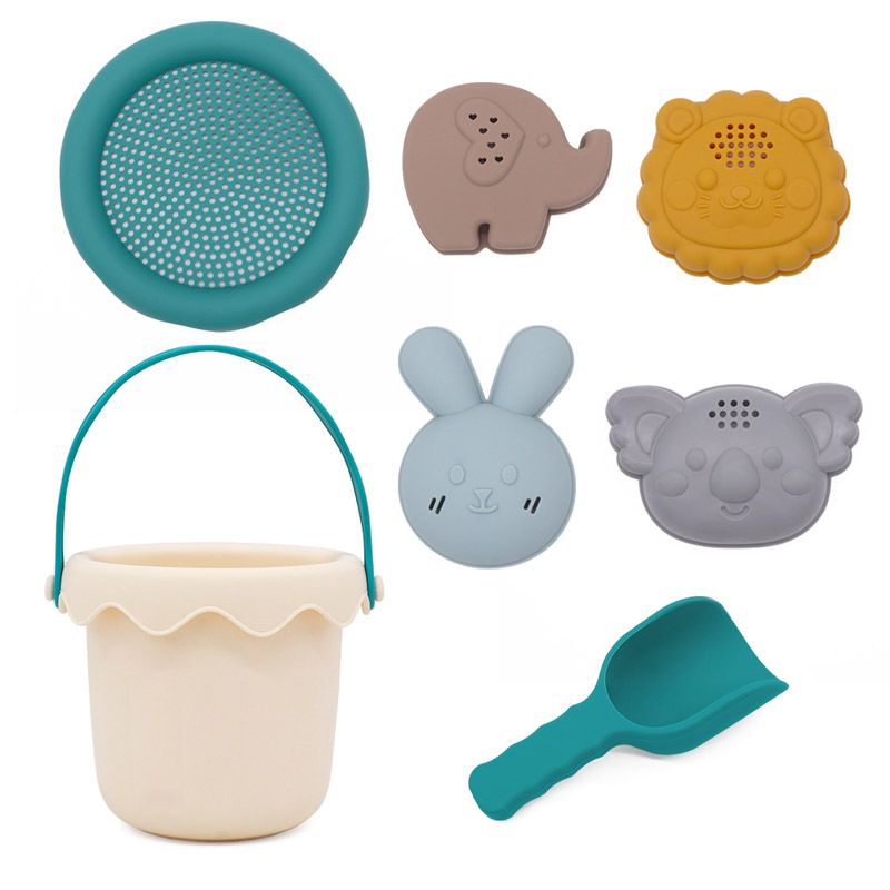 Silicone Beach Summer Kids Beach Sand Toys Set Including Bucket and Shovel Set 4 Sea Animal Molds