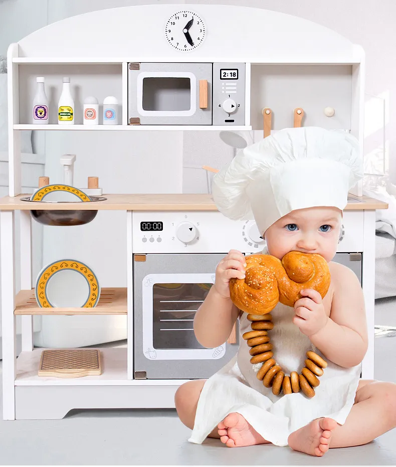 Kitchen Toy Detail 1